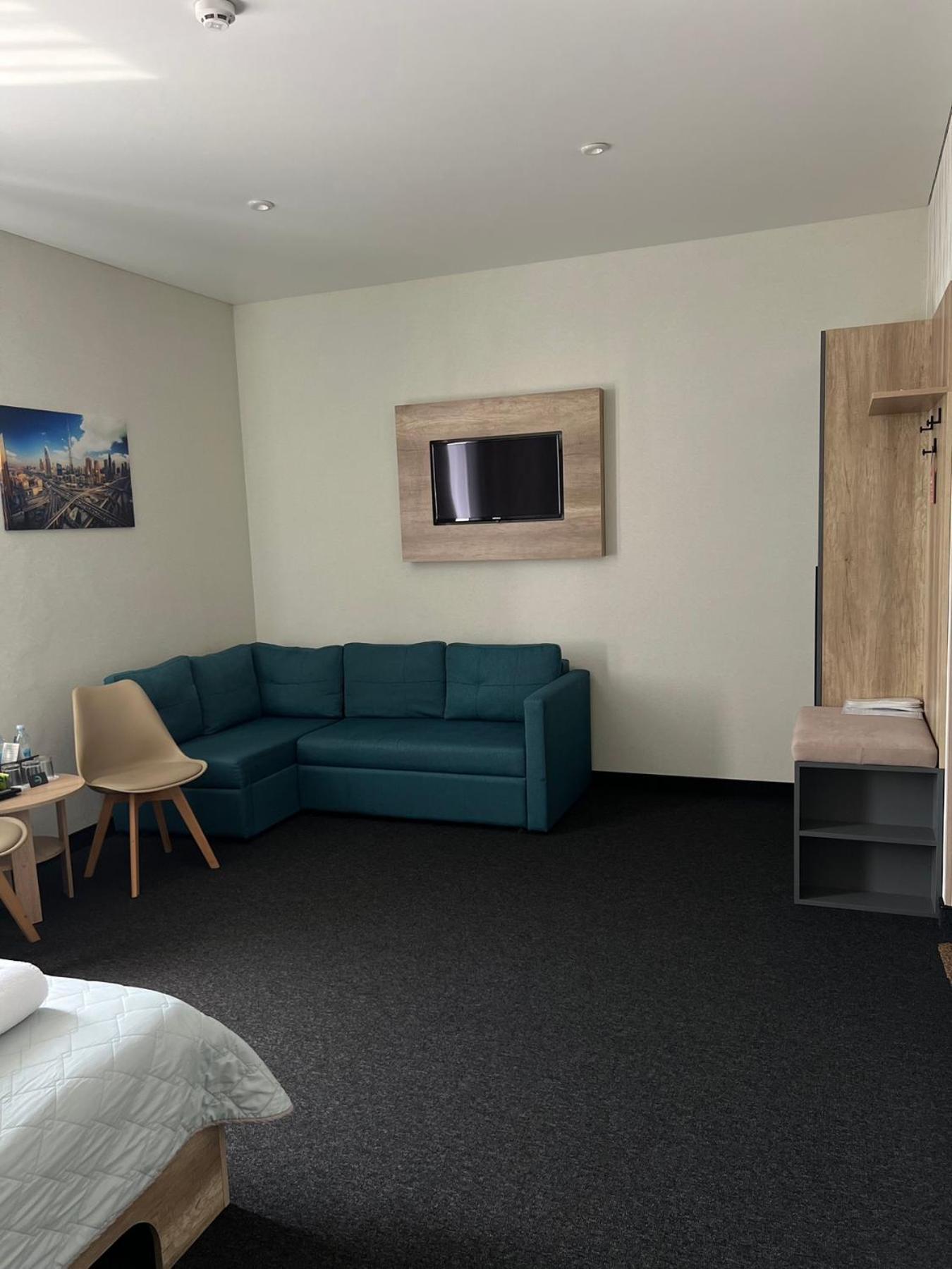 Hotel Dozari Korostyshiv المظهر الخارجي الصورة