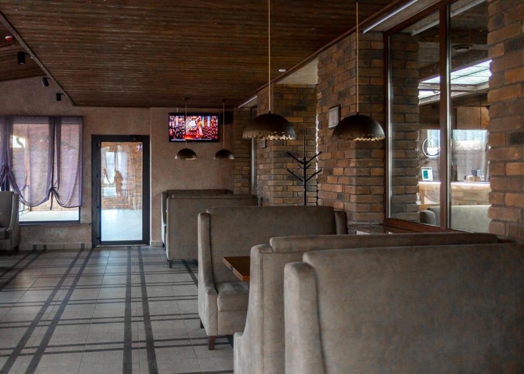 Hotel Dozari Korostyshiv المظهر الخارجي الصورة